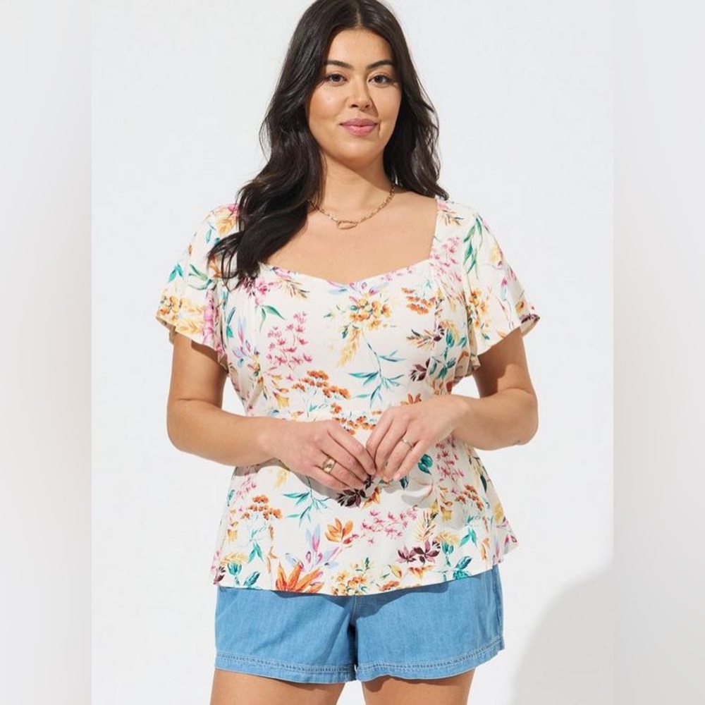 Torrid Peplum Challis Sweetheart Flutter Sleeve Top